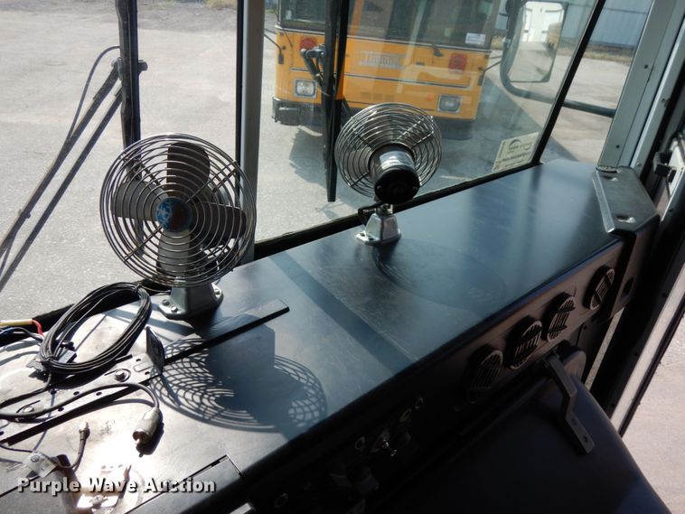 image for item DH6646 1999 Blue Bird TC2000  school bus