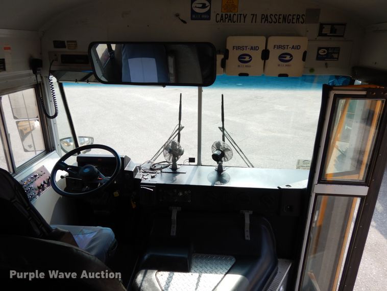 image for item DH6646 1999 Blue Bird TC2000  school bus