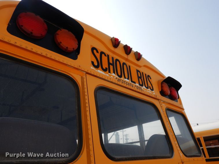 image for item DH6646 1999 Blue Bird TC2000  school bus