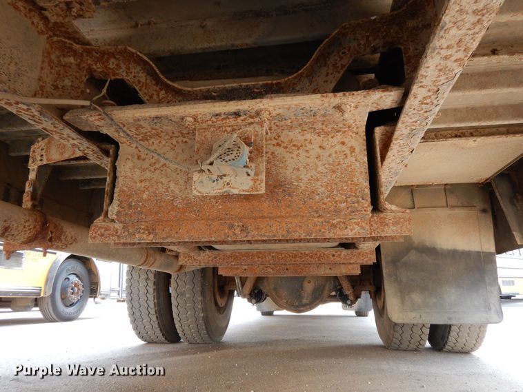 image for item DH6646 1999 Blue Bird TC2000  school bus