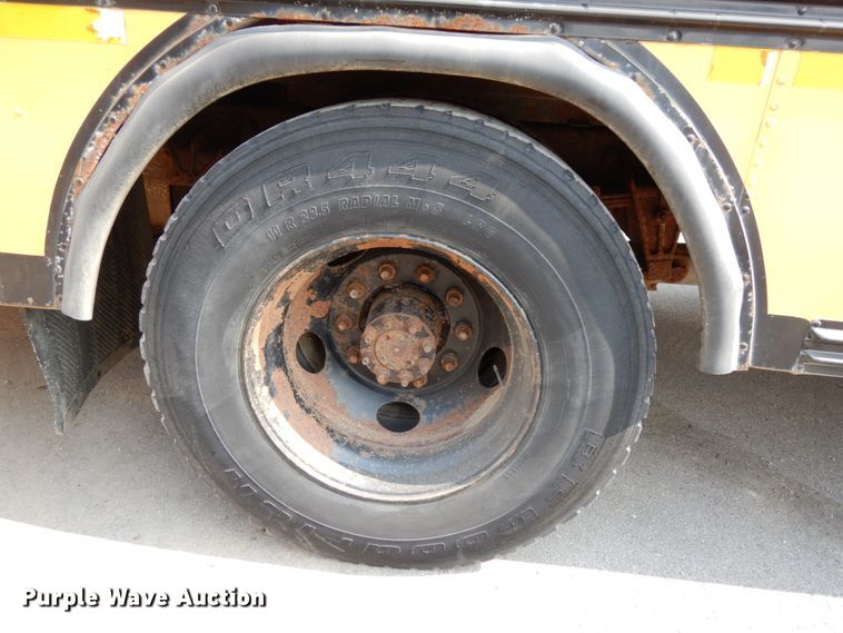 image for item DH6646 1999 Blue Bird TC2000  school bus