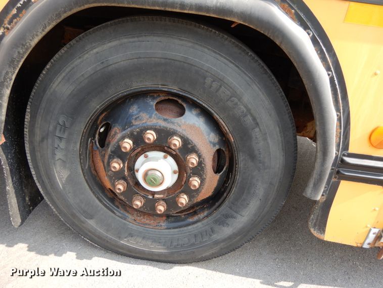 image for item DH6646 1999 Blue Bird TC2000  school bus