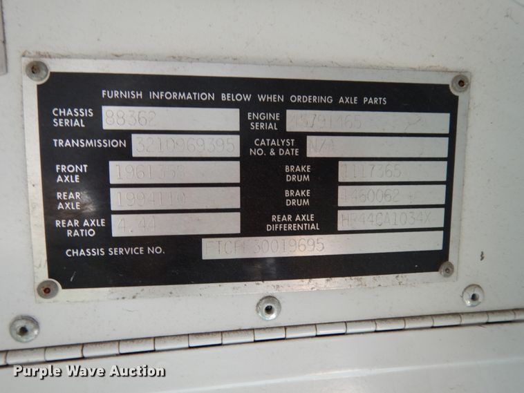 image for item DH6646 1999 Blue Bird TC2000  school bus