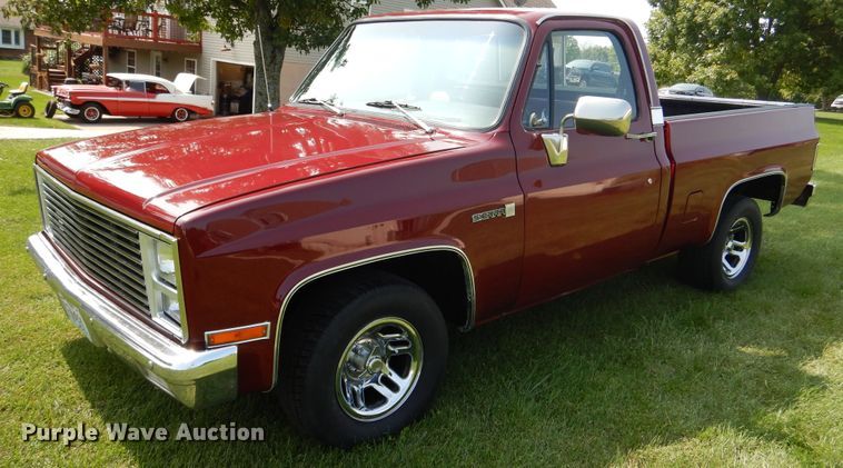 image for item DH7010 1981 GMC C1500  pickup truck