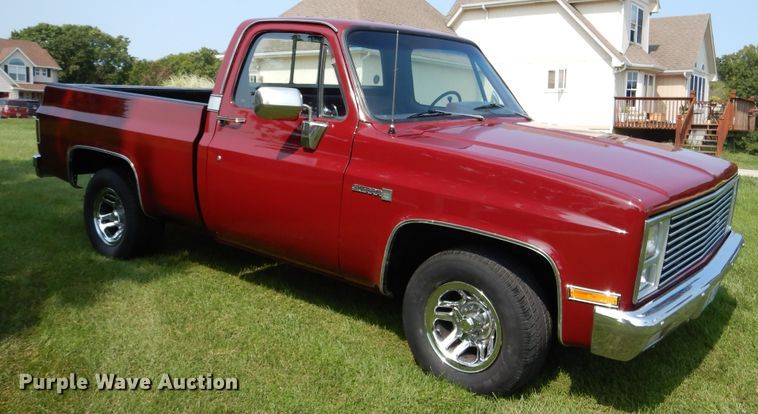 image for item DH7010 1981 GMC C1500  pickup truck