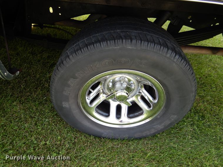 image for item DH7010 1981 GMC C1500  pickup truck