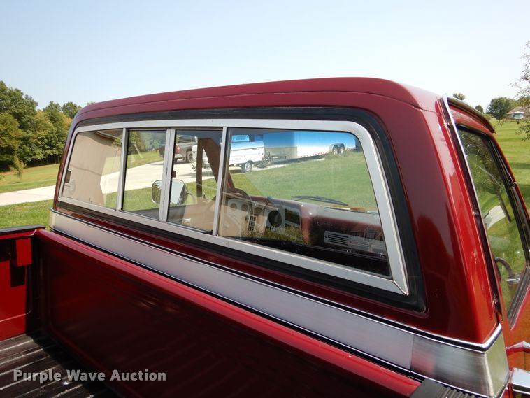 image for item DH7010 1981 GMC C1500  pickup truck