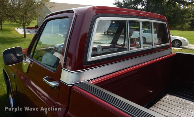 image for item DH7010 1981 GMC C1500  pickup truck