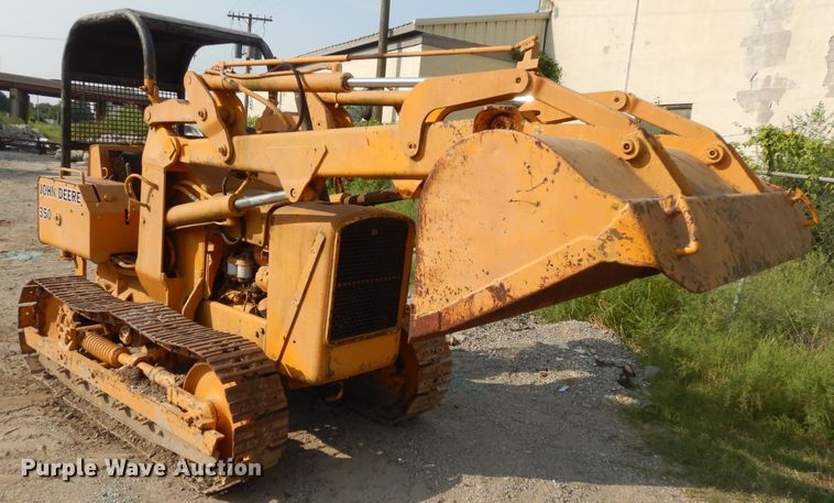image for item DI7695 John Deere 350  track loader