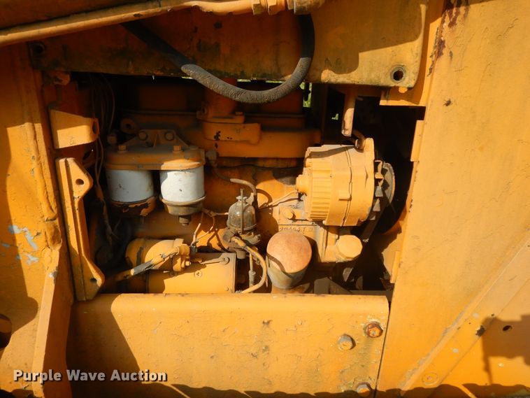 image for item DI7695 John Deere 350  track loader