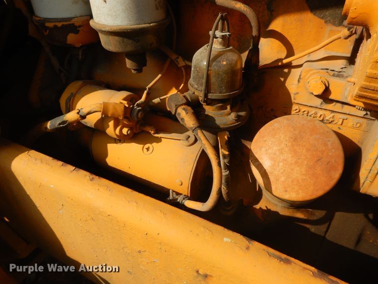 image for item DI7695 John Deere 350  track loader