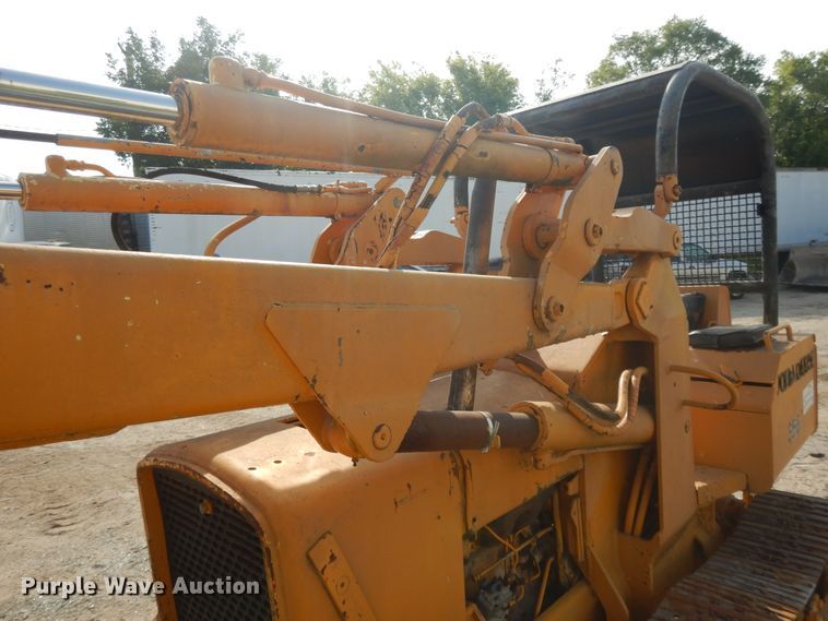 image for item DI7695 John Deere 350  track loader