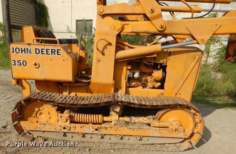 image for item DI7695 John Deere 350  track loader