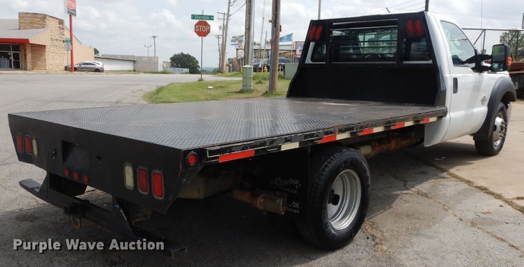 image for item DI7709 2013 Ford F550 Super Duty  flatbed truck