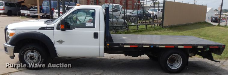 image for item DI7709 2013 Ford F550 Super Duty  flatbed truck