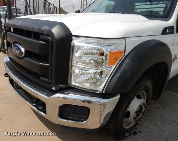 image for item DI7709 2013 Ford F550 Super Duty  flatbed truck