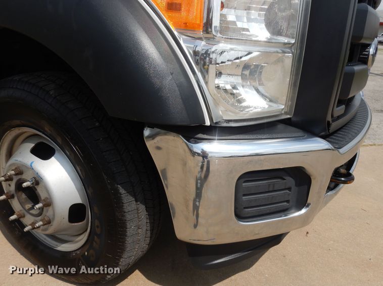 image for item DI7709 2013 Ford F550 Super Duty  flatbed truck