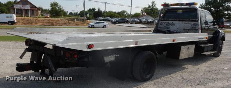 image for item DI7718 2006 Ford F650 Super Duty  rollback truck