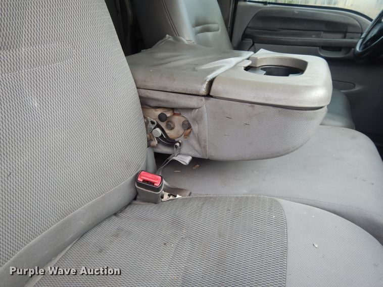 image for item DI7718 2006 Ford F650 Super Duty  rollback truck