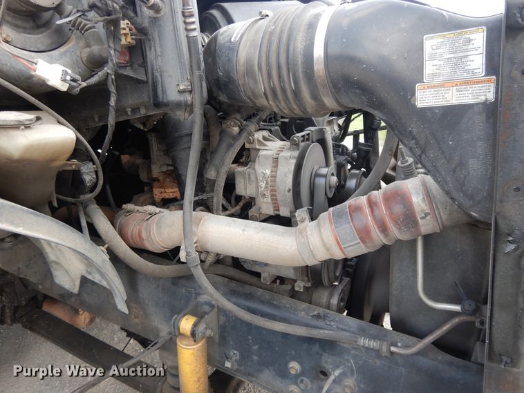 image for item DI7718 2006 Ford F650 Super Duty  rollback truck