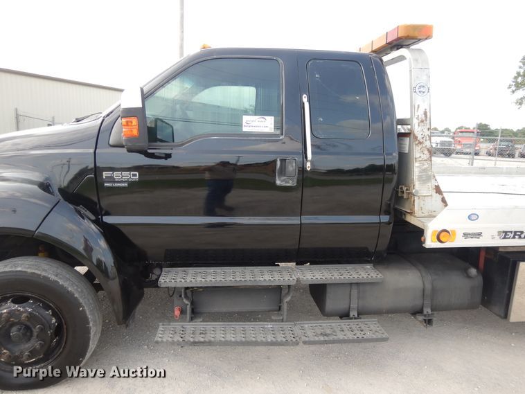 image for item DI7718 2006 Ford F650 Super Duty  rollback truck