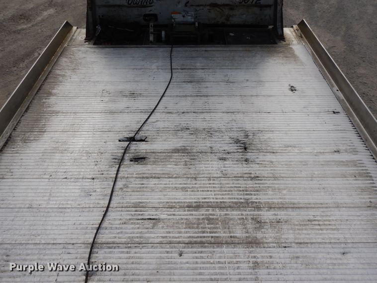 image for item DI7718 2006 Ford F650 Super Duty  rollback truck