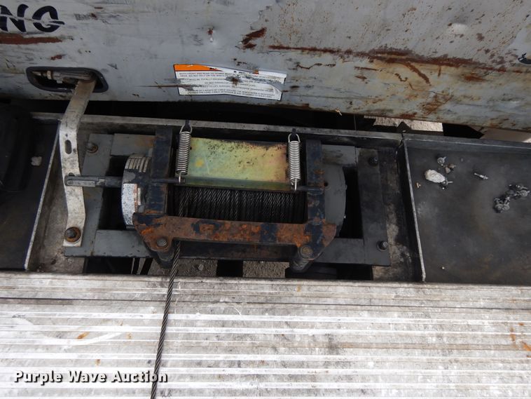 image for item DI7718 2006 Ford F650 Super Duty  rollback truck