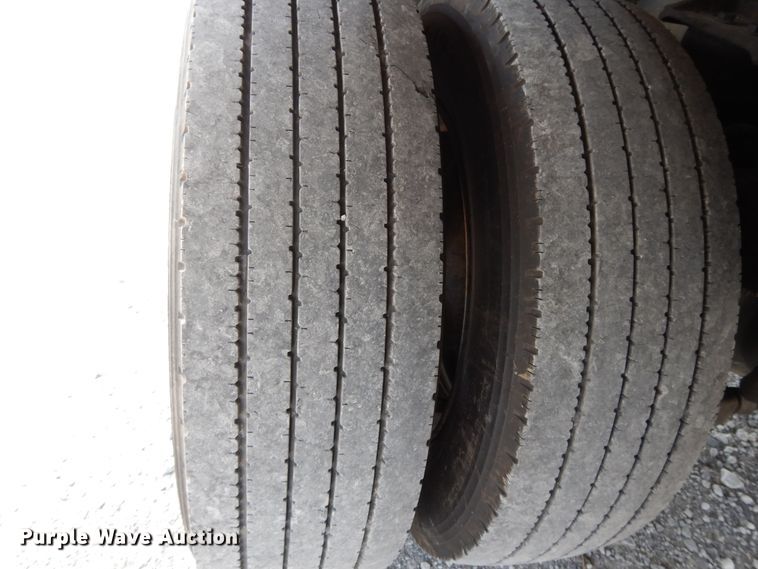 image for item DI7718 2006 Ford F650 Super Duty  rollback truck