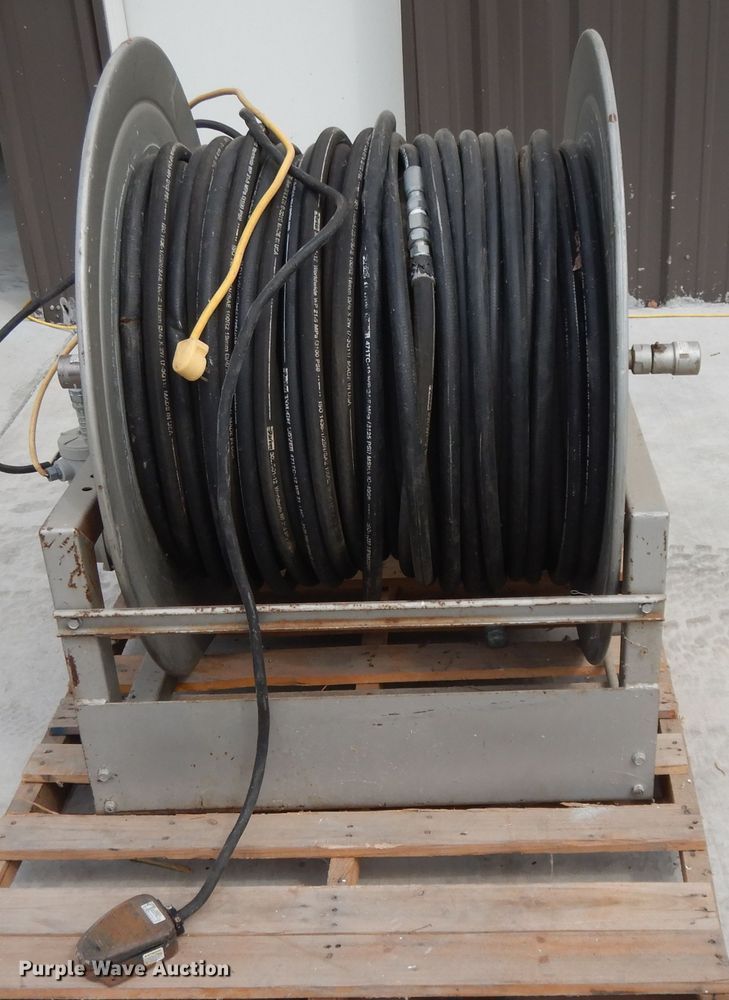 image for item DI7727 Electric hose reel