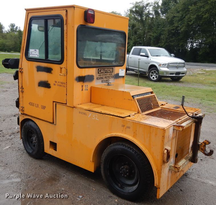 image for item DI7731 1999 Eagle TN4 tug