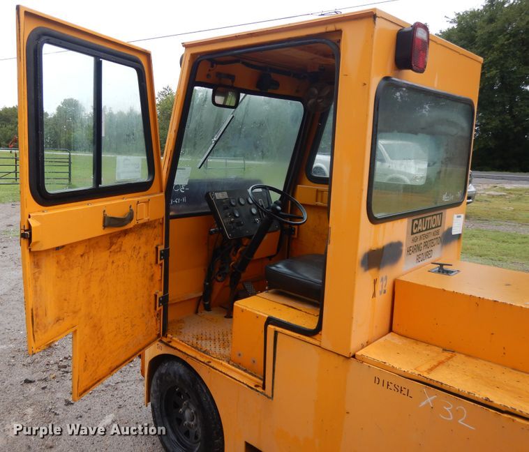 image for item DI7731 1999 Eagle TN4 tug