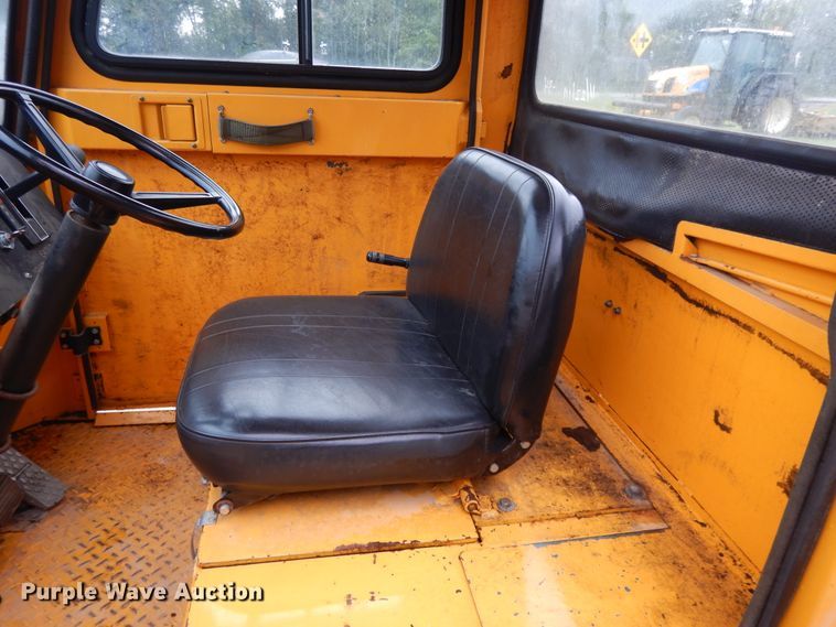 image for item DI7731 1999 Eagle TN4 tug