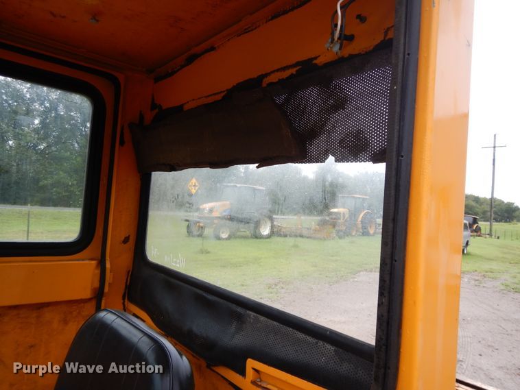 image for item DI7731 1999 Eagle TN4 tug