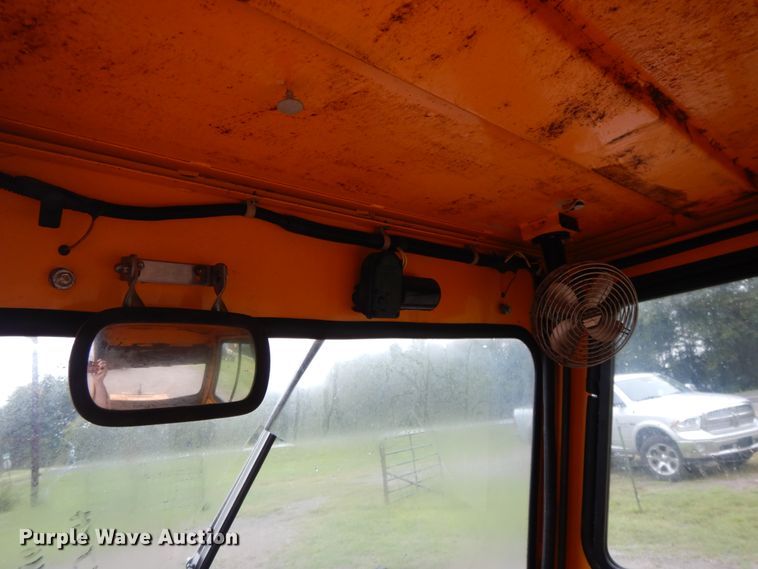 image for item DI7731 1999 Eagle TN4 tug