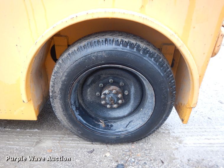 image for item DI7731 1999 Eagle TN4 tug