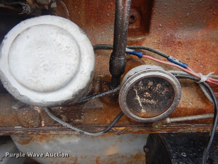 image for item DJ1058 1969 Lincoln Redface SA200 welder