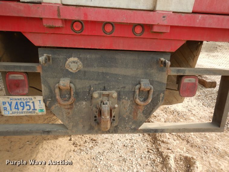 image for item DJ6505 1993 Mack RD688S  flatbed truck with fluid mixing system