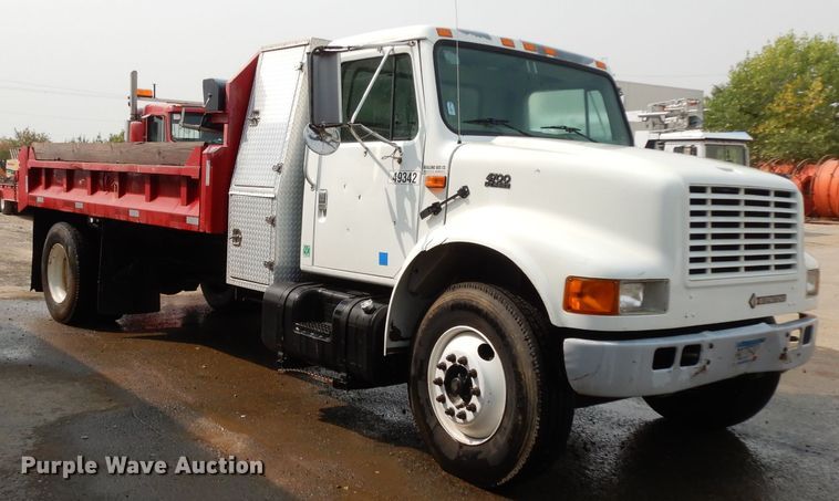 image for item DJ6506 2001 International 4700  dump truck