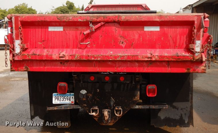 image for item DJ6506 2001 International 4700  dump truck