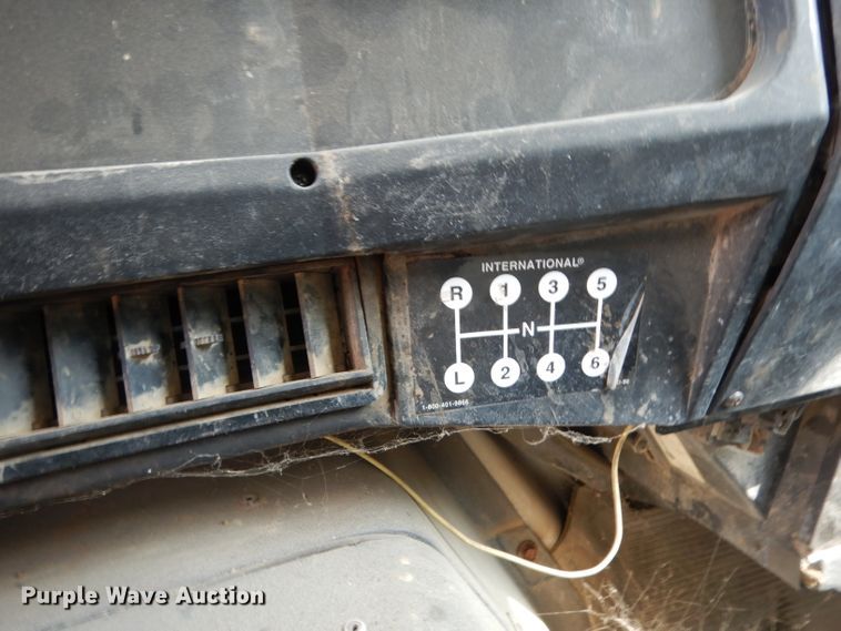 image for item DJ6506 2001 International 4700  dump truck