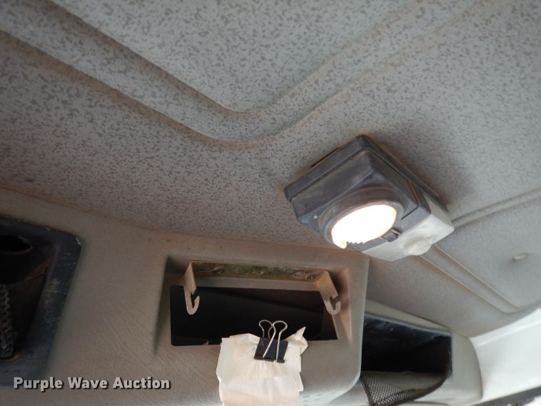 image for item DJ6506 2001 International 4700  dump truck