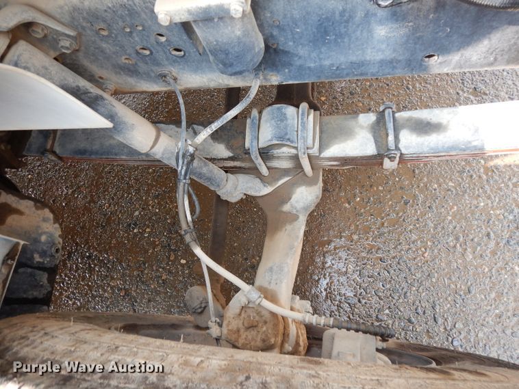 image for item DJ6506 2001 International 4700  dump truck