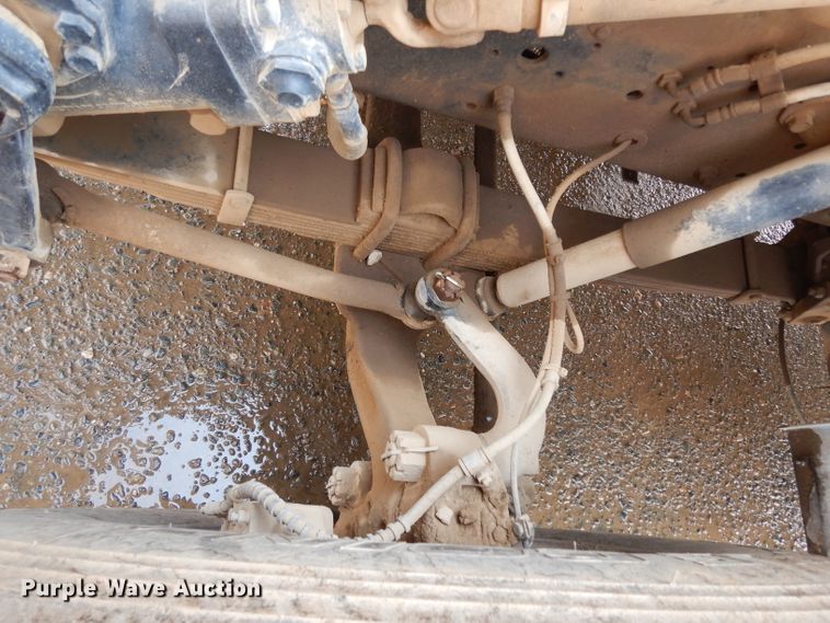 image for item DJ6506 2001 International 4700  dump truck