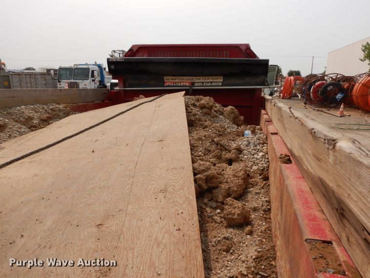 image for item DJ6506 2001 International 4700  dump truck