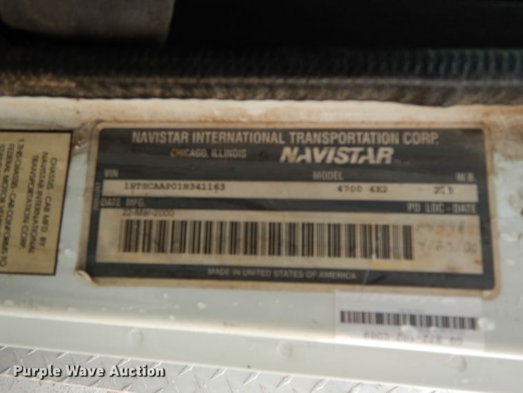 image for item DJ6506 2001 International 4700  dump truck