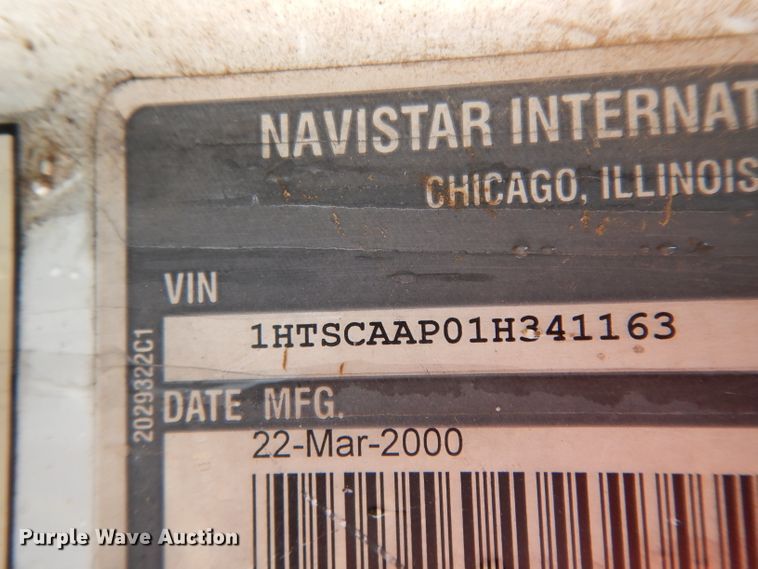 image for item DJ6506 2001 International 4700  dump truck