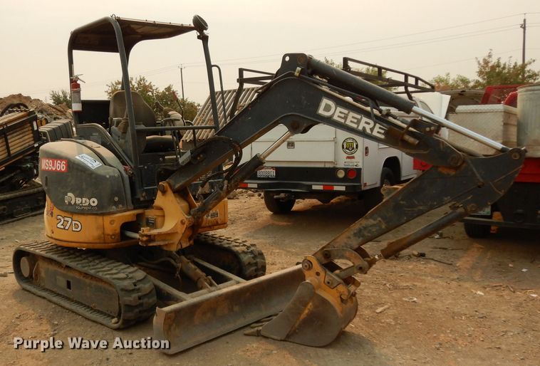 image for item DJ6508 2011 John Deere 27D  mini excavator