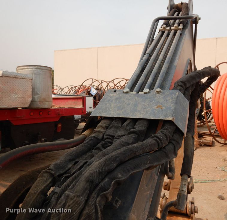 image for item DJ6508 2011 John Deere 27D  mini excavator