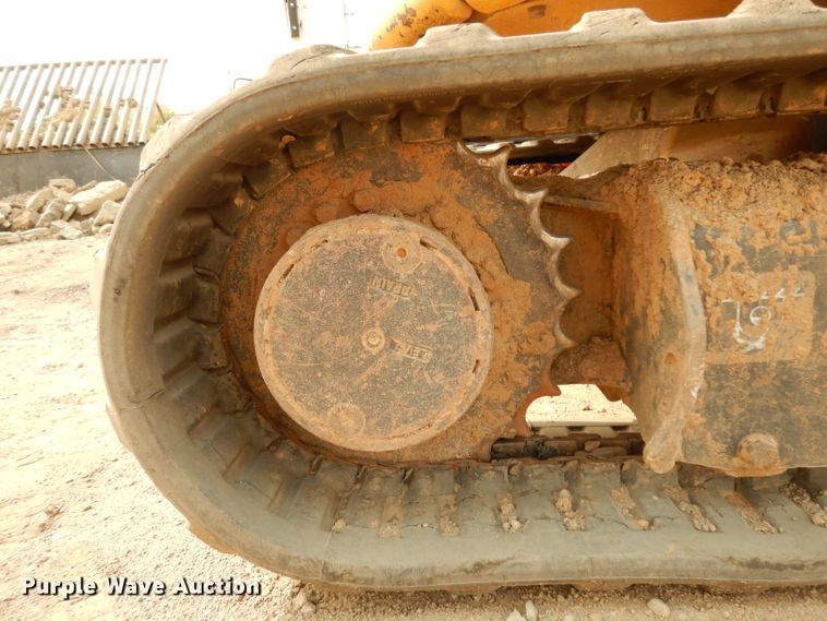 image for item DJ6508 2011 John Deere 27D  mini excavator