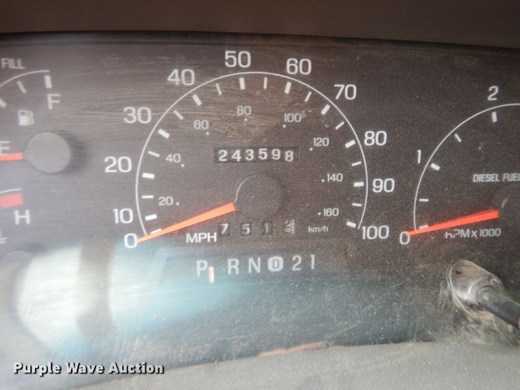 image for item DJ6515 2001 Ford F450 Super Duty  utility truck